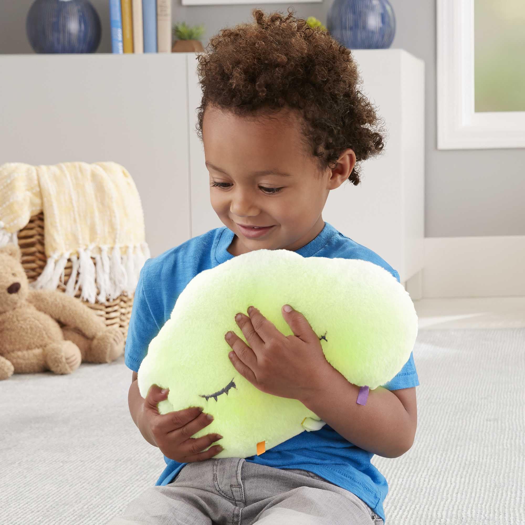 Fisher-Price Schlummer Häschen - tragbares Plüschspielzeug mit Musik und Licht für Neugeborene, Baby Spielzeug ab Geburt, Babyparty und Neugeborenen Geschenk, HXG97